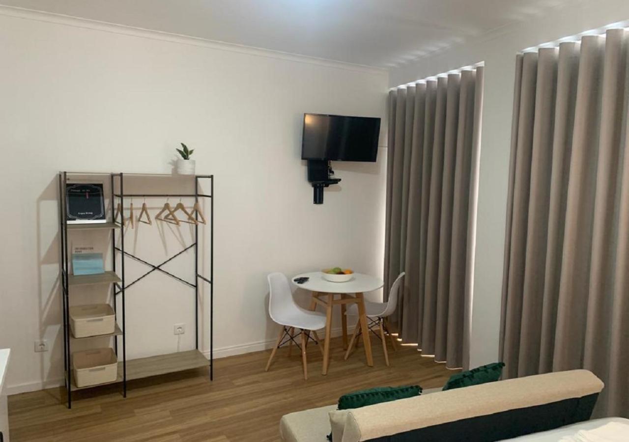 Guimaraesliving - Hostel & Adventure Экстерьер фото